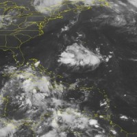 tormenta-tropical-philippe-atlantico-300x300 (1).jpg